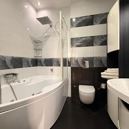 Apartment аркадия жк первая жемчужина до 7 гостей низкий этаж Odessa