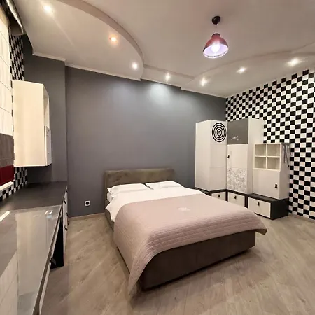 Apartment аркадия жк первая жемчужина до 7 гостей низкий этаж Odessa