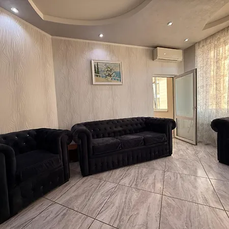 аркадия жк первая жемчужина до 7 гостей низкий этаж Apartment Odessa